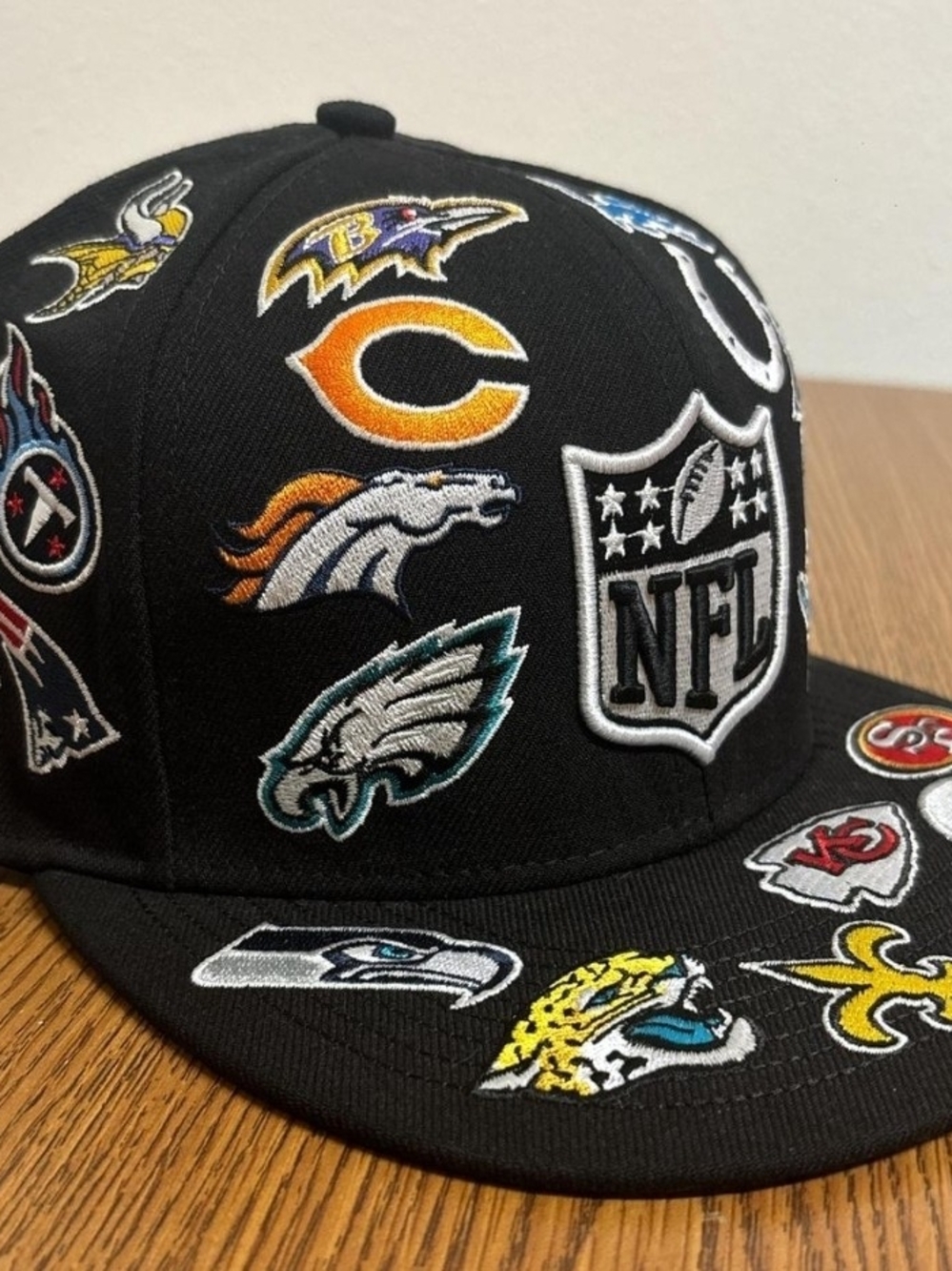 New Era Black 59FIFTY NFL Team Patch Fitted Hat Size 7 1/4